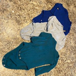 Primary organic cotton long sleeve onesies 9-12 mo